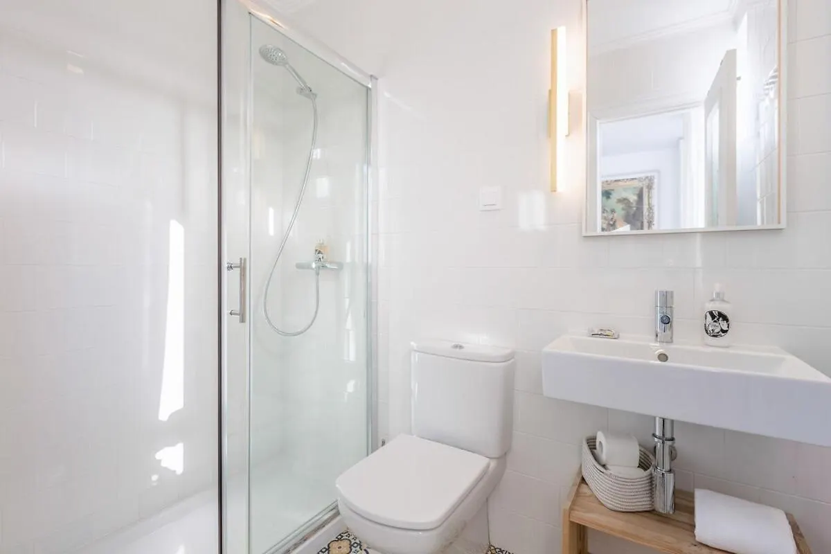ליסבון Alarco - Alfama River Loft - 55753 Al 0*,  פורטוגל